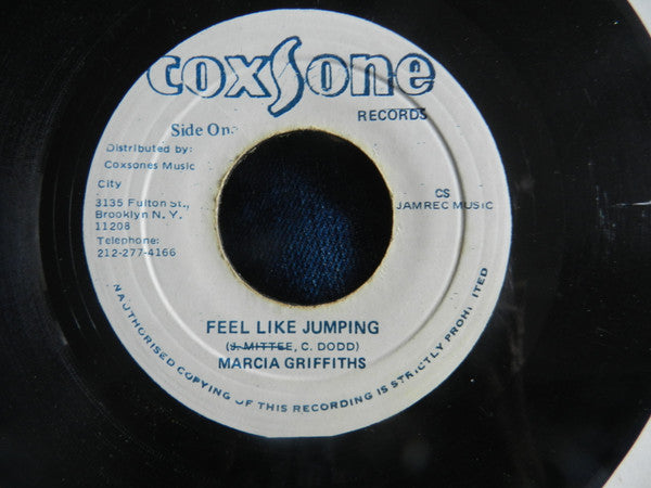 Marcia Griffiths : Feel Like Jumping (7", Single, Blu)