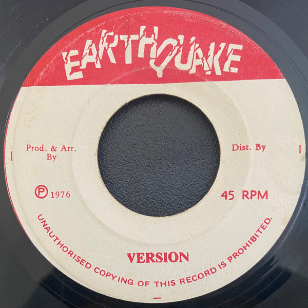 Dennis Brown : Whip Them Jah (7")