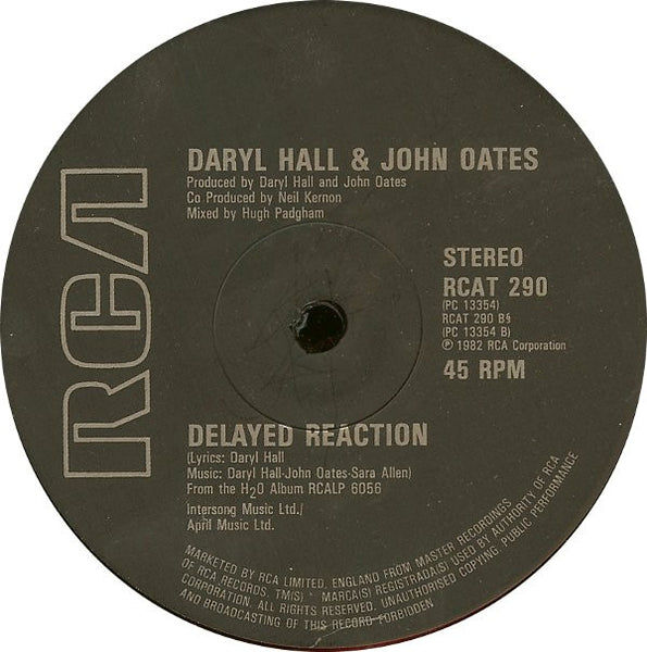 Daryl Hall + John Oates* : Maneater (12", Single)