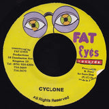 Warr Lord* : Woman A Trail Me (7")