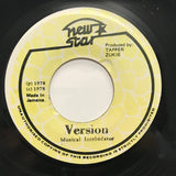 Delroy Wallace : Your My Queen (7")