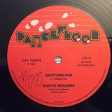 Johnny Osbourne : Grooving (12", Maxi)
