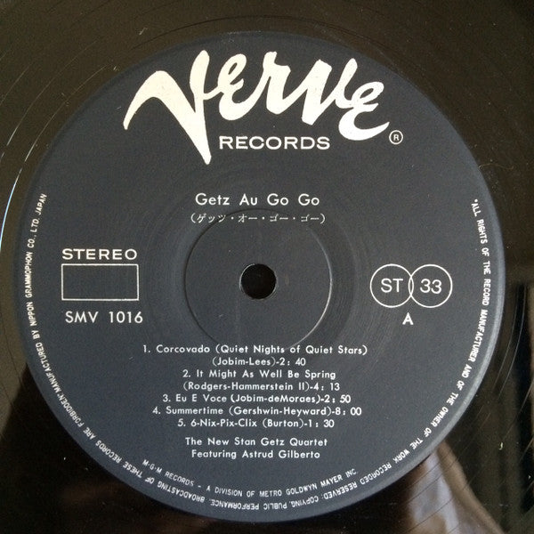 The New Stan Getz Quartet Featuring Astrud Gilberto : Getz Au Go Go (LP, Album)