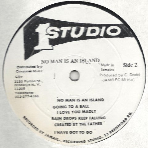 Dennis Brown : No Man Is An Island (LP, Album, RE)