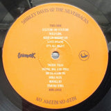 Shirley Davis & The SilverBacks : Keep On Keepin' On (LP, Album)